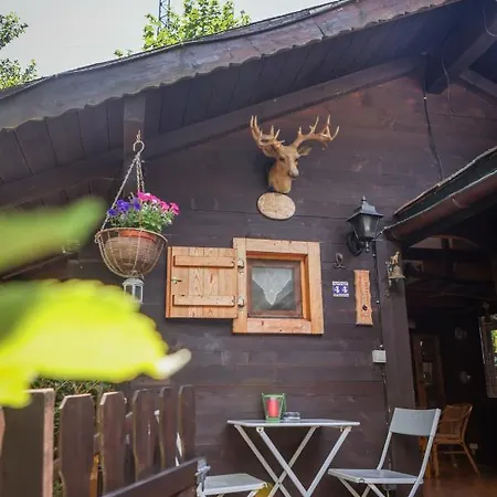 Le Du Petit Ours Chalet